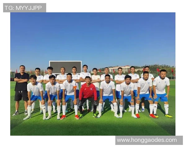 足球明星脚大小差异揭秘 如何影响球场表现与技巧发挥